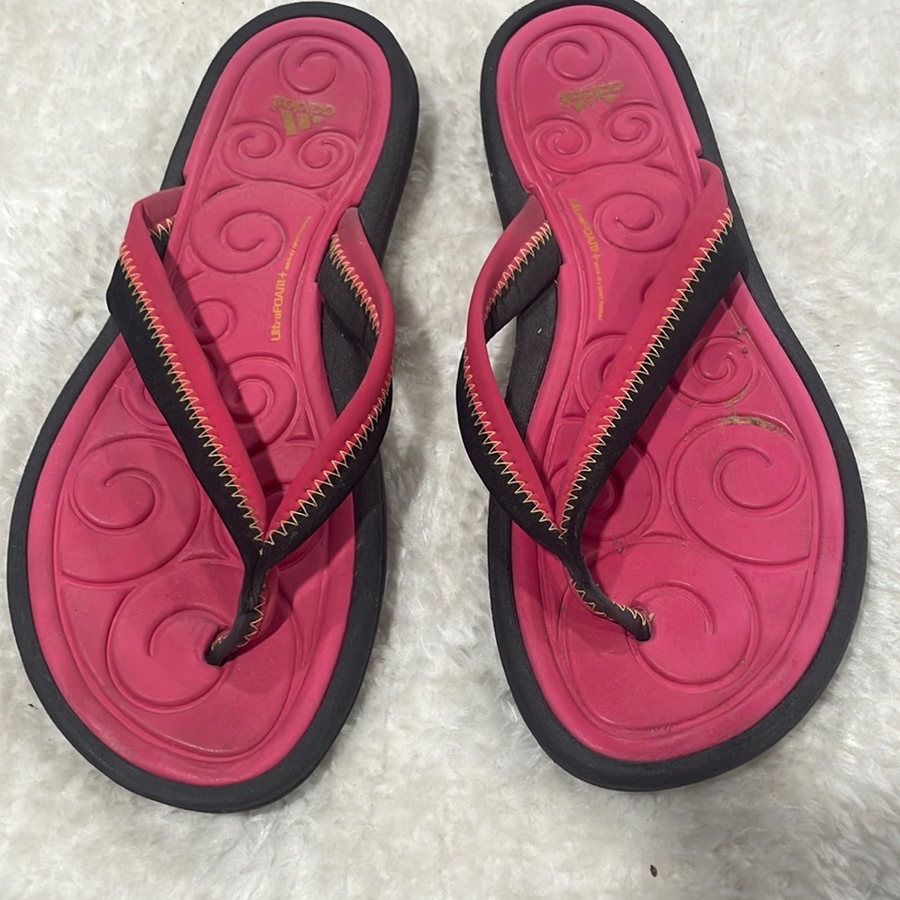 Adidas Ultra foam + quick dry sport footbed